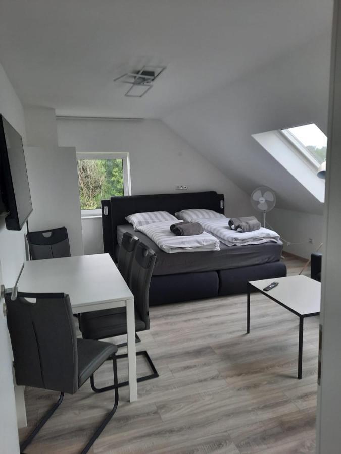 אסן Ferienwohnung Apartment - Free Parking - Wifi - Kitchen מראה חיצוני תמונה