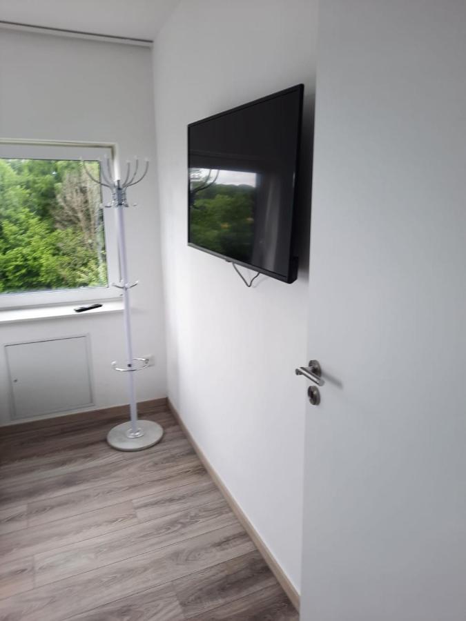 אסן Ferienwohnung Apartment - Free Parking - Wifi - Kitchen מראה חיצוני תמונה
